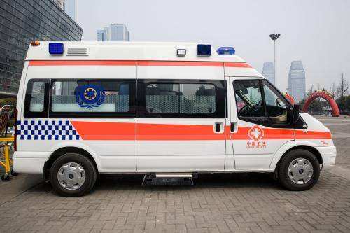 揭西县救护车出租